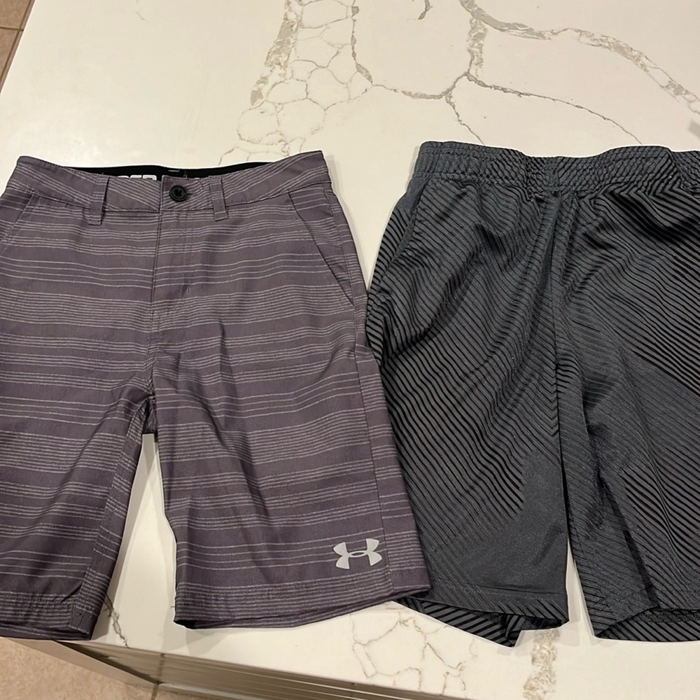 Boys Under Armour shorts size large (10), 2 pair